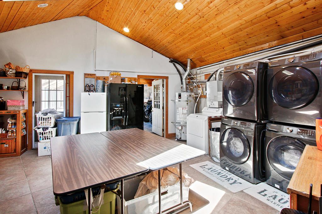 Property photo 45