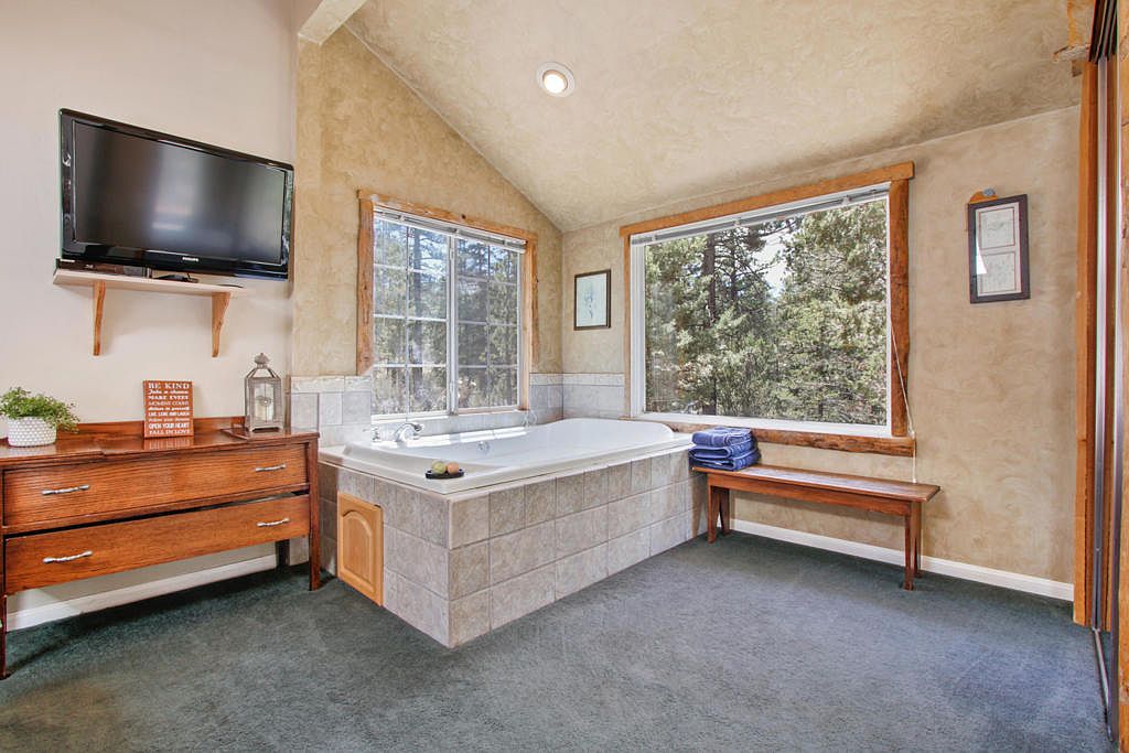 Property photo 74