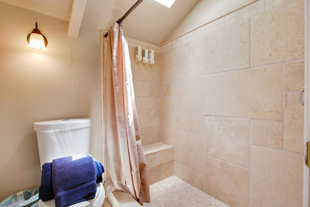 Property photo 71