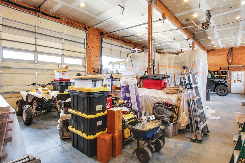 Property photo 77
